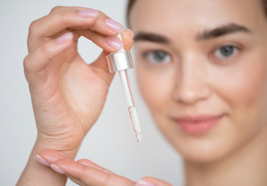 Novaqua Göz Damlası Ne İçin Kullanılır