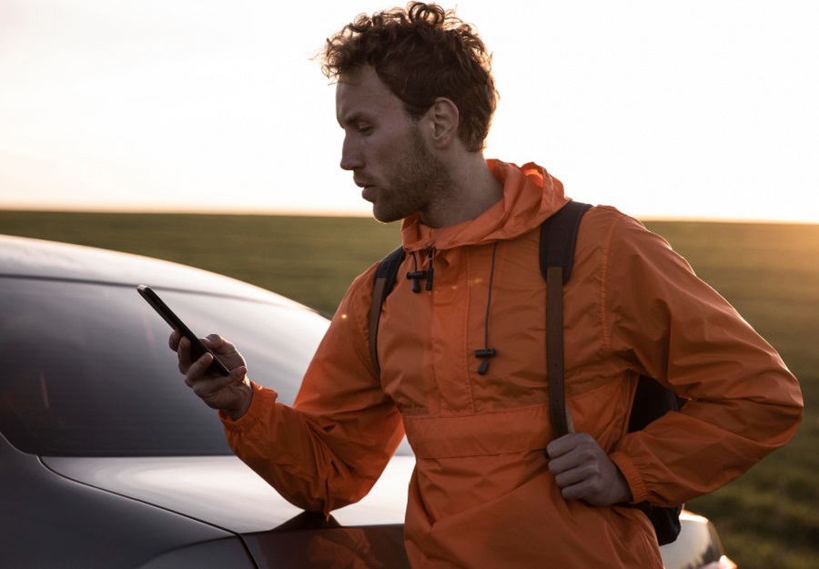 Tesla Telefon Fiyat