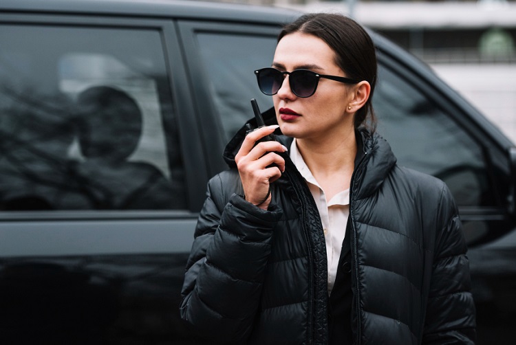 Bayan Güvenlik Görevlisi Olmak İçin Gerekenler